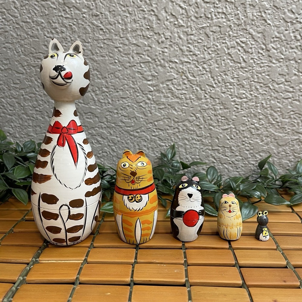 Unbranded Cat Nesting Dolls 5 Pc Wooden Matryoshka Hand Painted Kittty Figurine